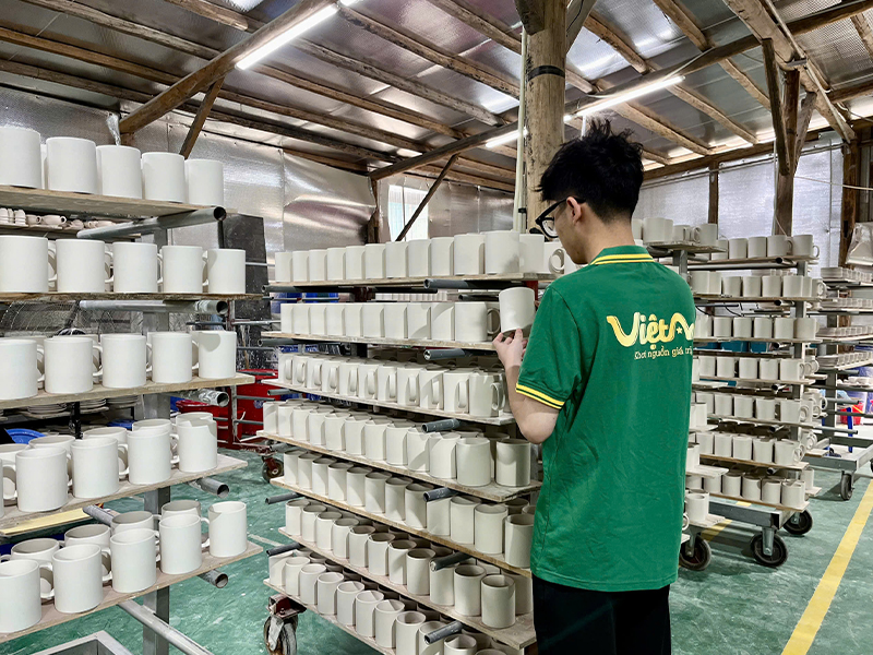 Xưởng sản xuất ly cốc sứ Bát Tràng