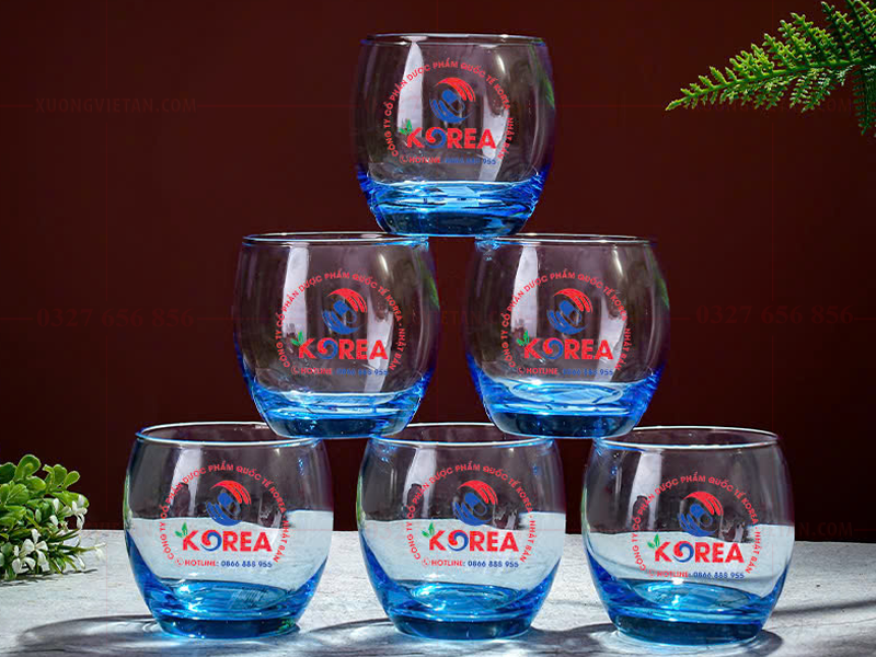 In logo cốc thủy tinh dáng thấp