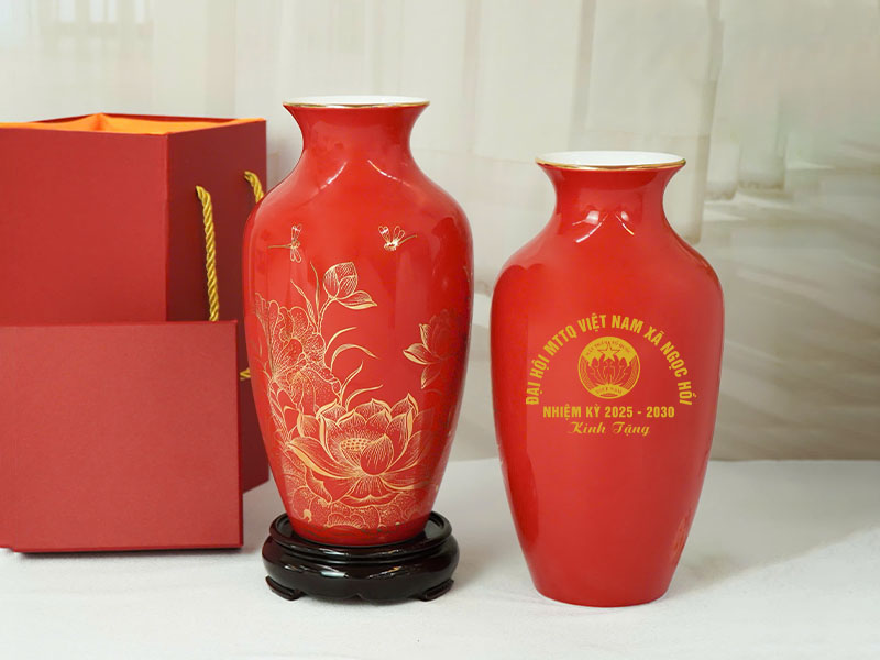 Lọ hoa in logo mặt trận tổ quốc