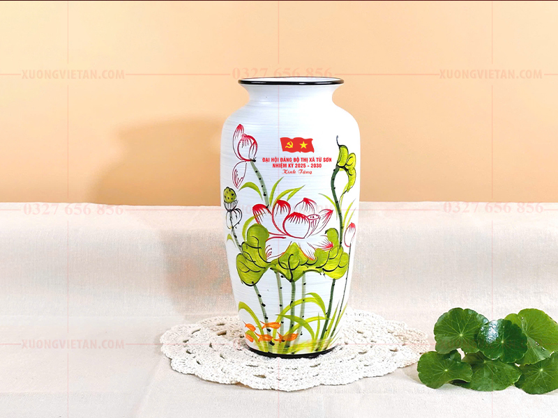 Lọ hoa Bát Tràng in logo đại hội đảng