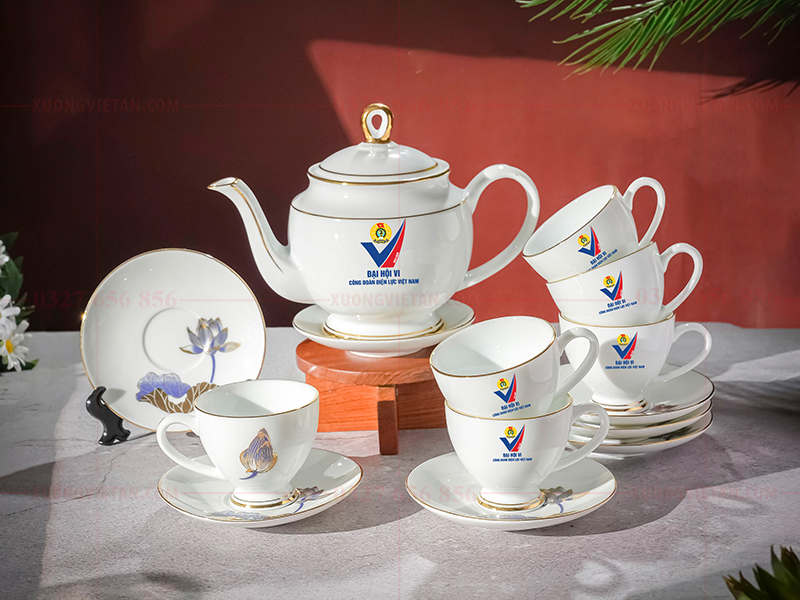 Bộ ấm chén in logo làm quà tặng công đoàn