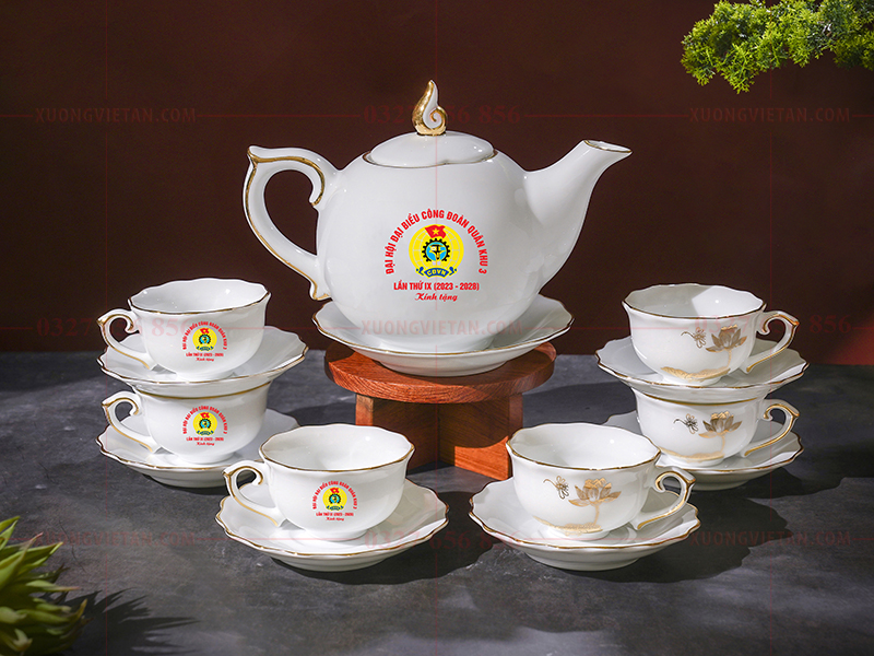 Bộ ấm chén in logo làm quà tặng công đoàn
