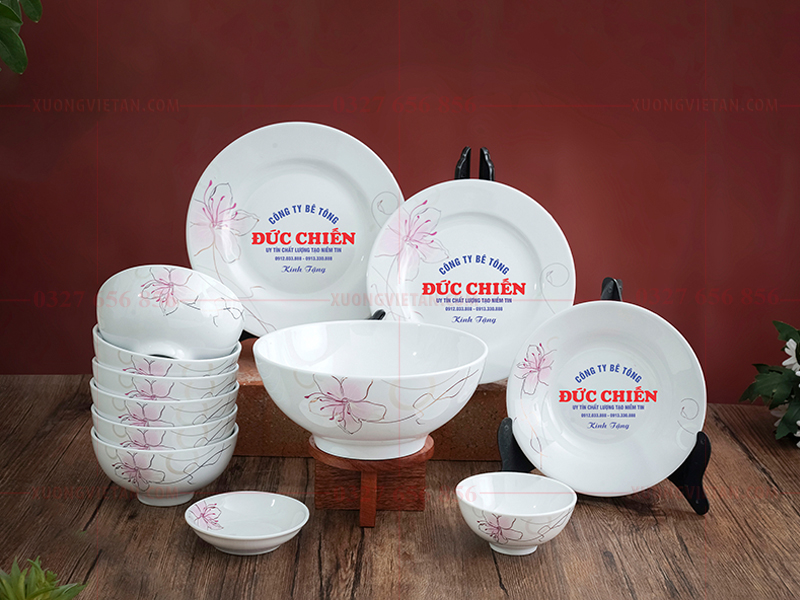 Bộ bát đĩa Bát Tràng in logo 