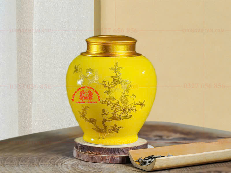 Hũ trà in logo kỷ niệm 80 năm ngày truyền thống CAND