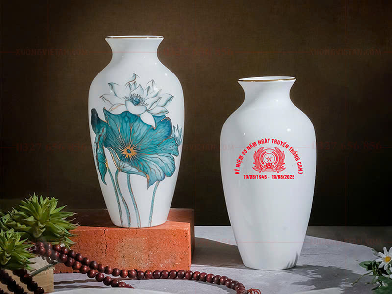 Lọ hoa in logo kỷ niệm 80 năm ngày truyền thống CAND