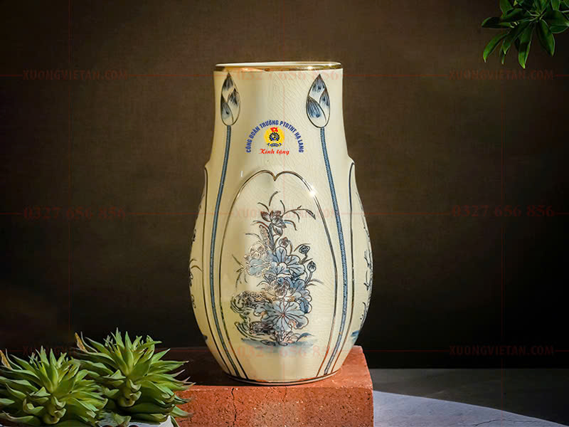 Những mẫu quà tặng mới ra mắt tại Xưởng Việt An