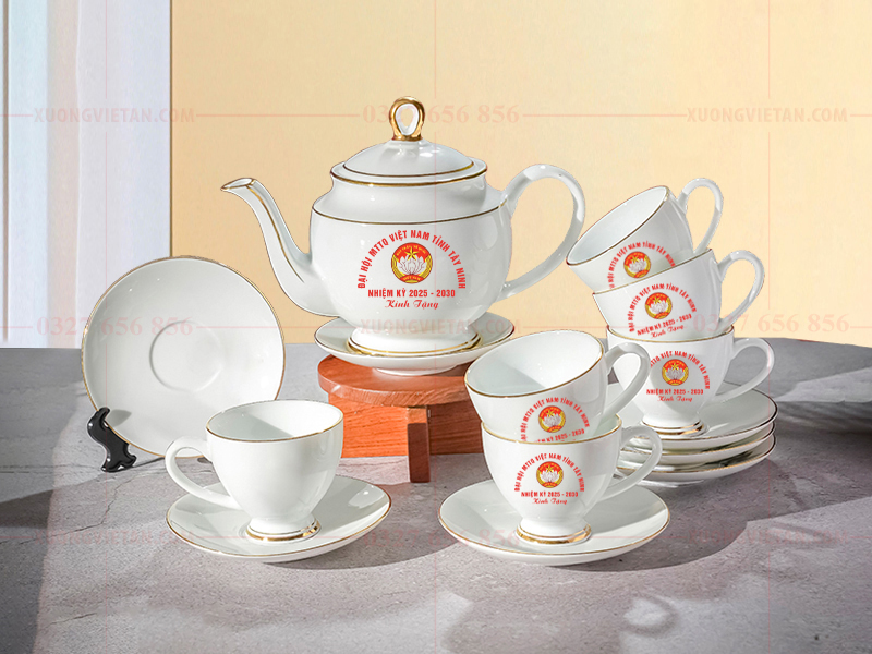 Bộ ấm chén in logo đại hội mặt trận tổ quốc