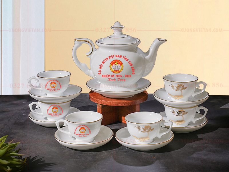 Bộ ấm chén in logo đại hội mặt trận tổ quốc